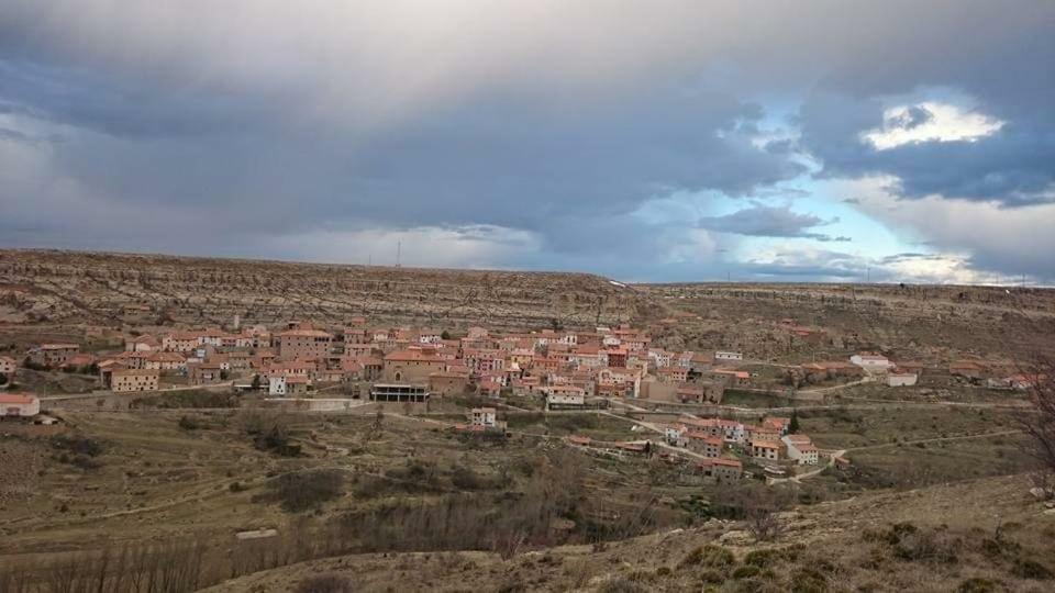 Hostal Paquita Allepuz Екстериор снимка